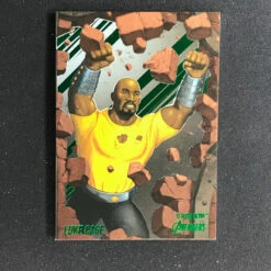 2022 Fleer Ultra Avengers LUKE CAGE Base Green Foil #40